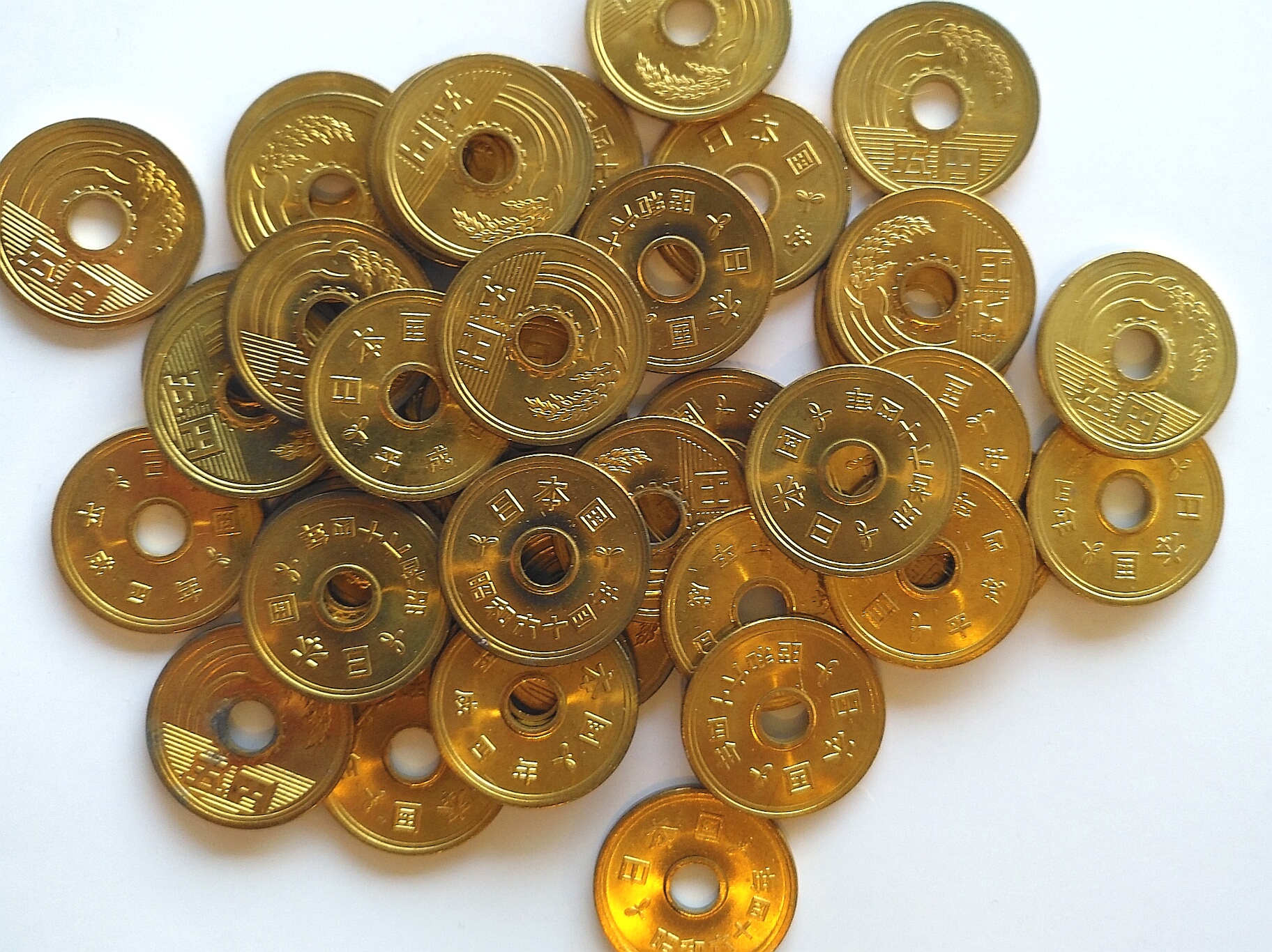 Golden Japanese Lucky Coin 5-Yen 