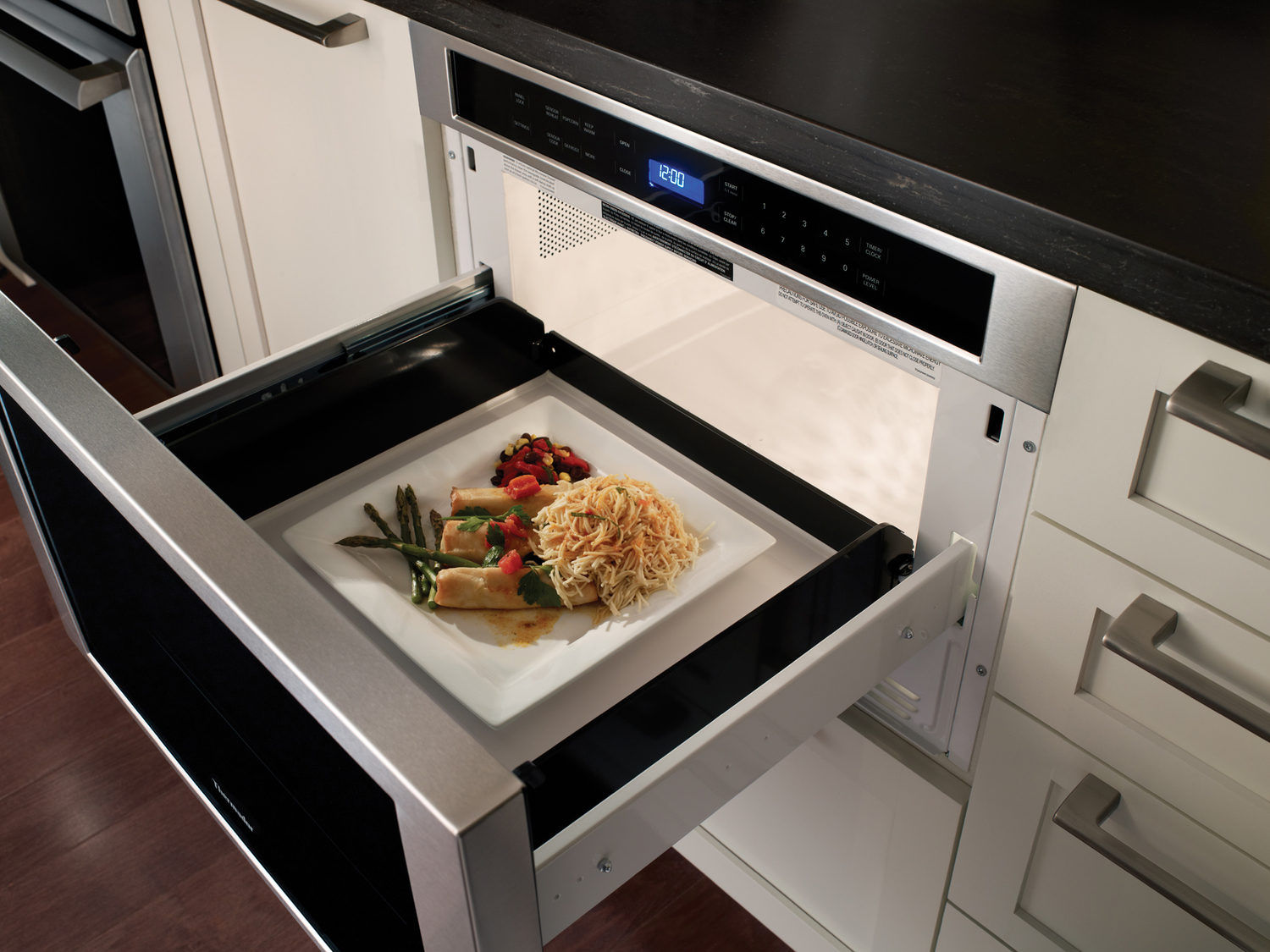 MUSTHAVE Thermador's MicroDrawer Microwave, Reviewed — DESIGNED