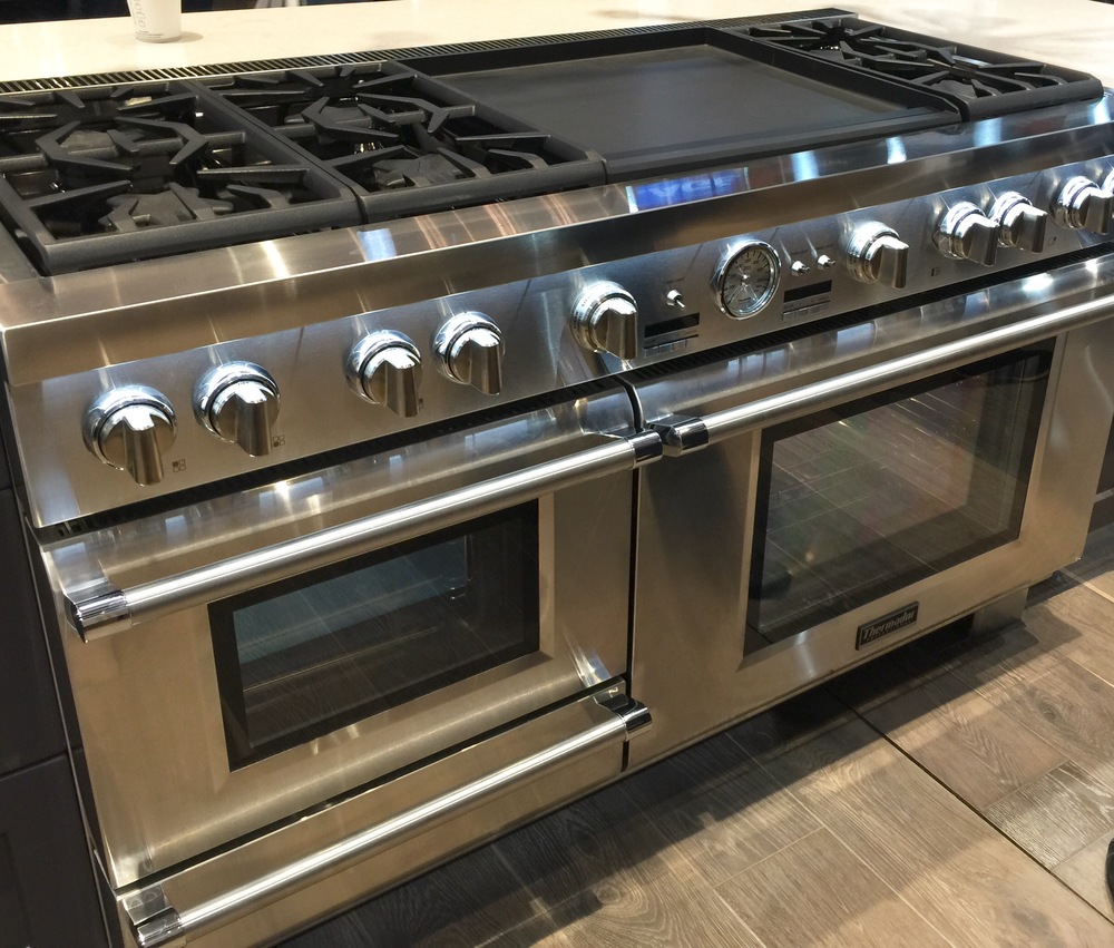 Induction cooktop demo | Thermador @ KBIS 2016
