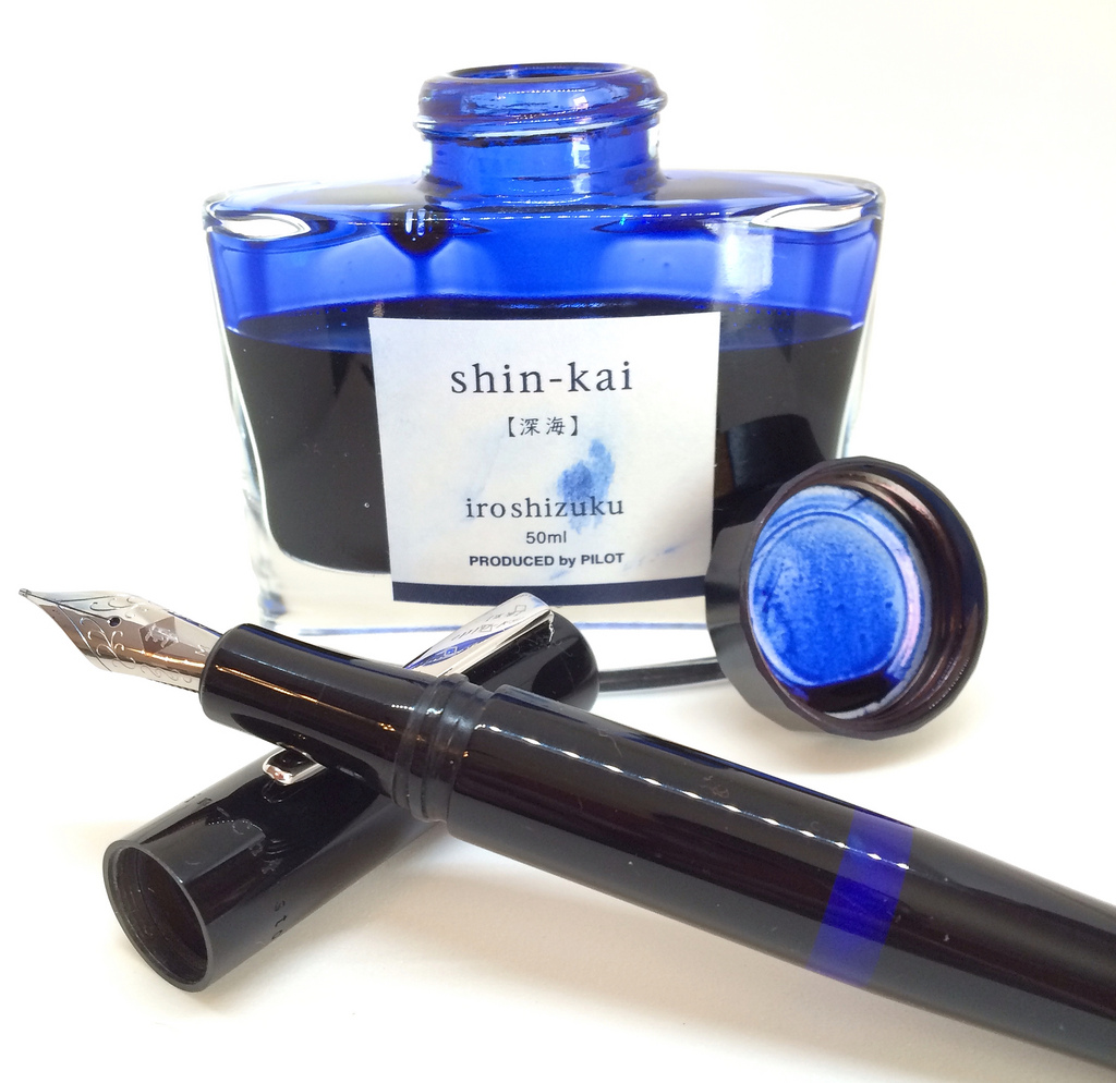 Pilot Iroshizuku Shin-Kai Ink Review — The Pen Addict