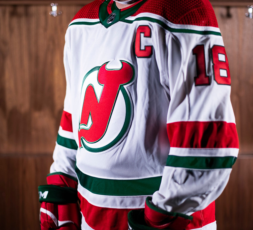 New Jersey Devils unveil throwback 