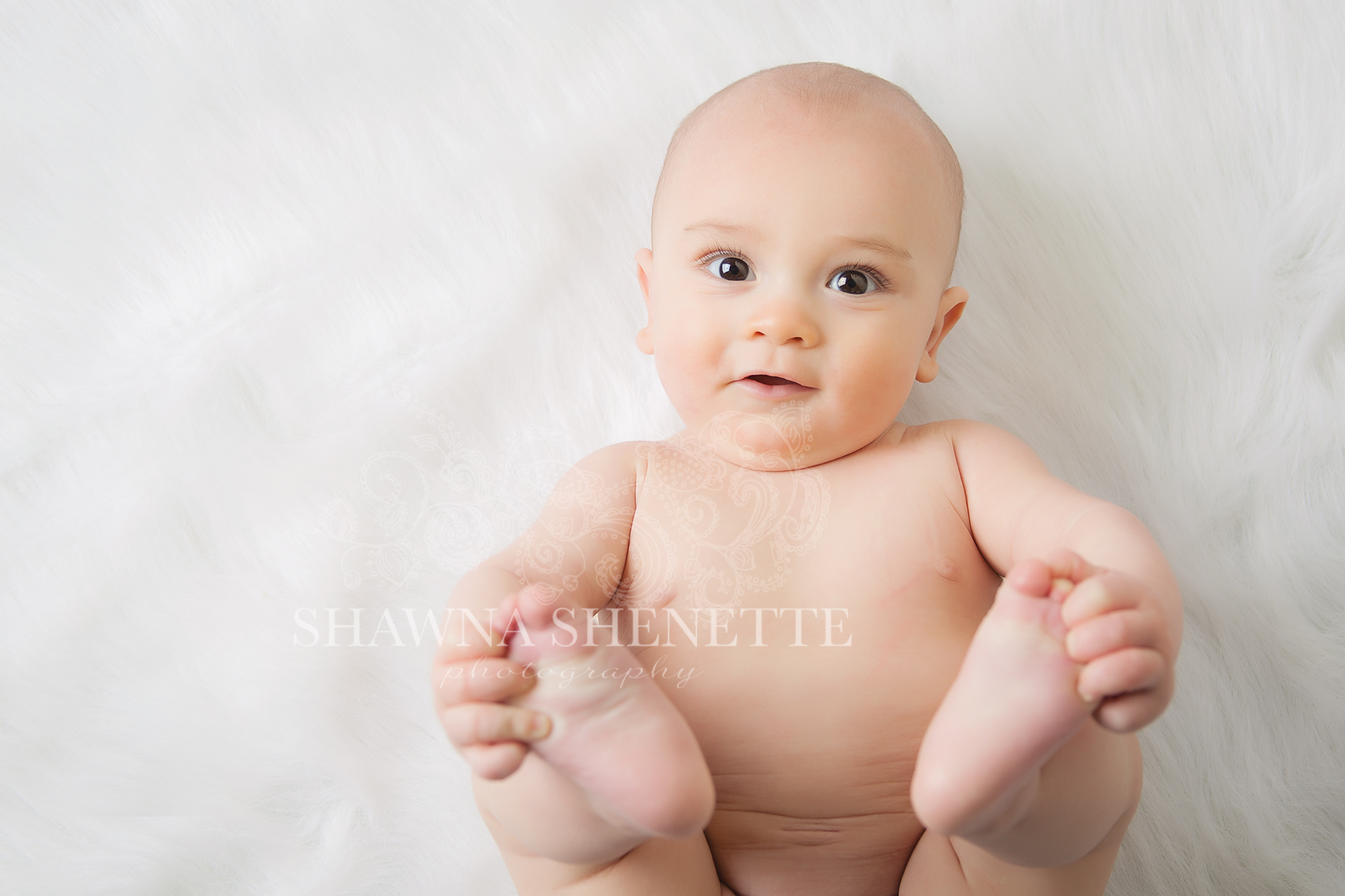 Massachusetts Child Baby Photographer 6-month boy Worcester Auburn Natural