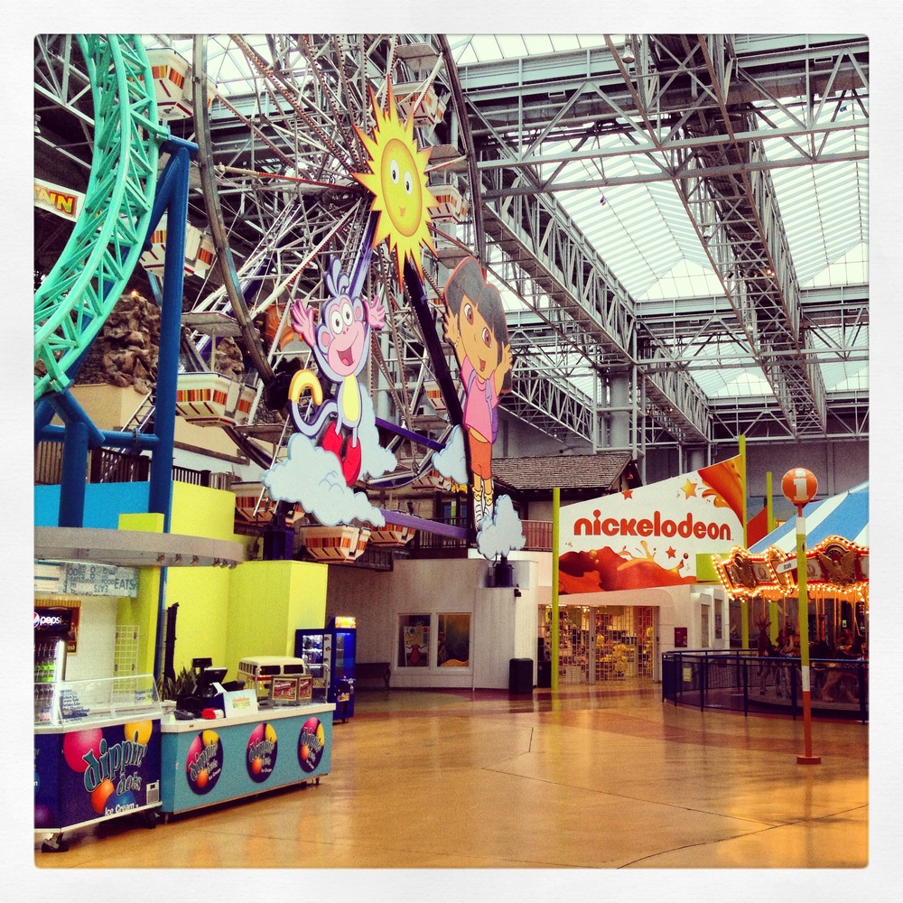 I wasn't ready to fly to Latvia on time because I was still sick.  This resulted in three days at an airport hotel near the MOA (Mall of America).  My second morning run took me through the deserted amusement park in the mall... it wasn't open at 9am.