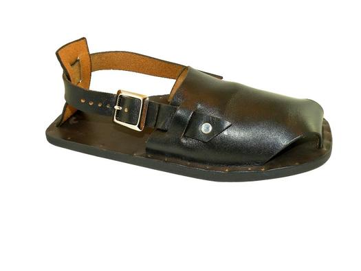 covered sandals for mens