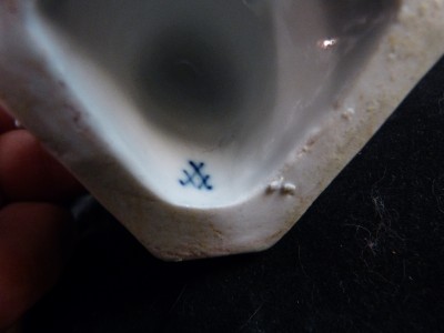Meissen Porcelain Crossed Swords Mark