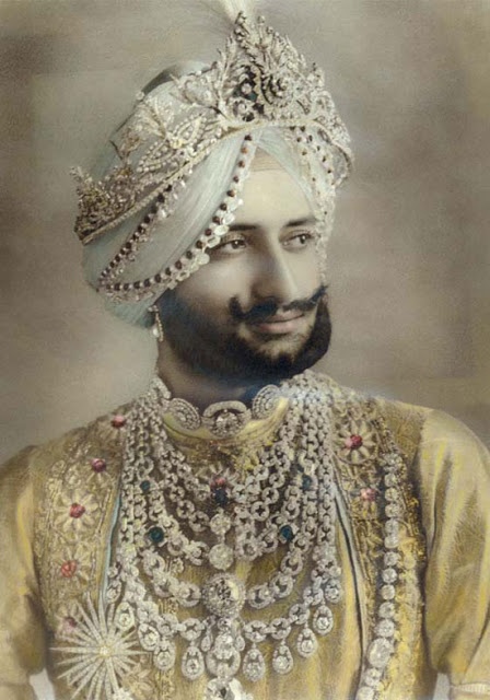 Maharajah of Patiala, Yadavindra Singh. Patiala Necklace.