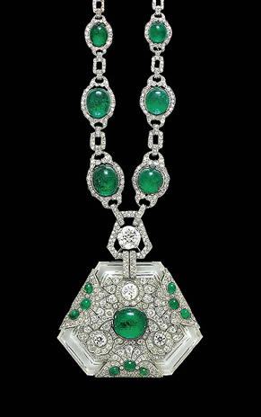 Emerald necklace & pendant that belonged to Maharani Prem Kumari, wife of the Maharaja of Kapurthala. 1910