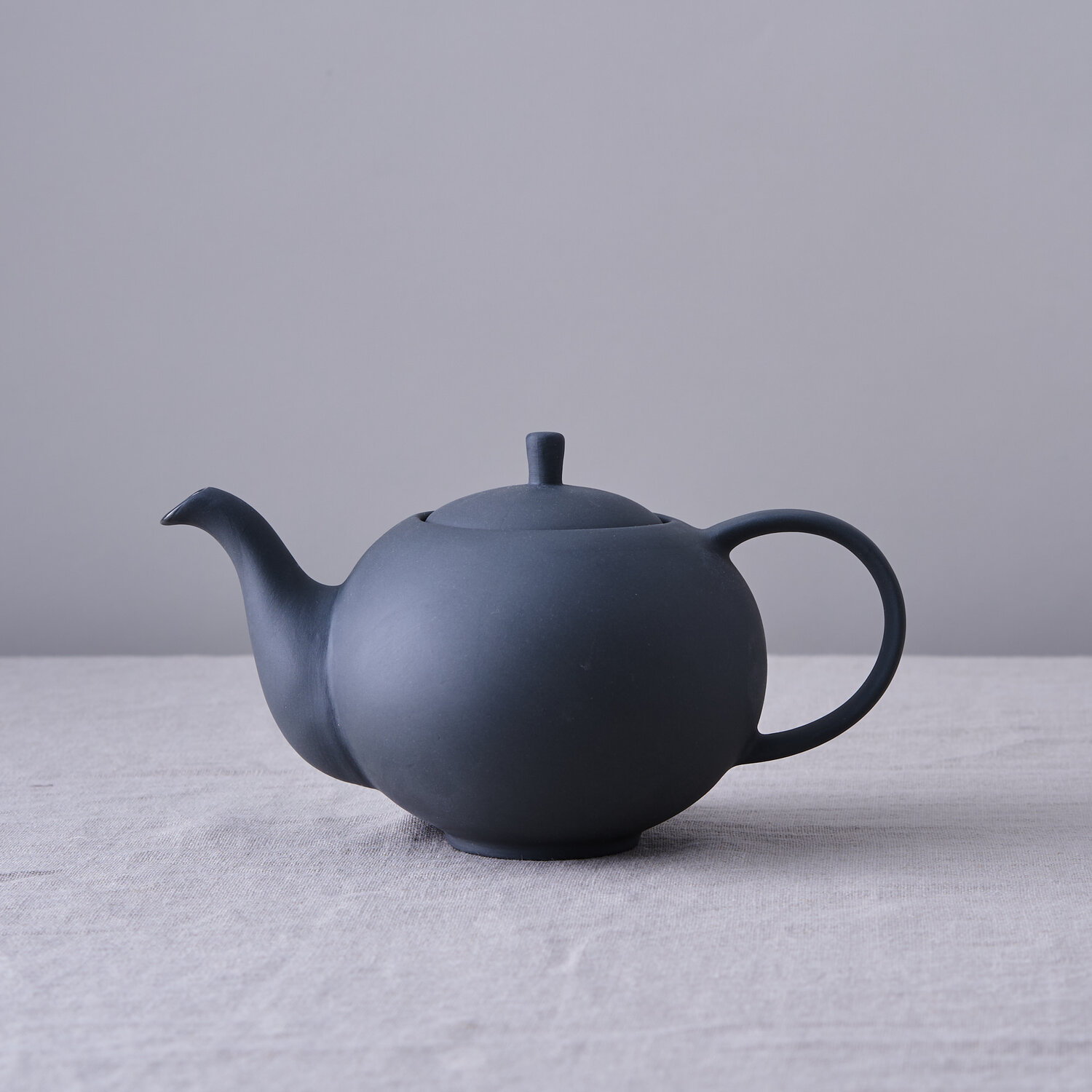 2 Cup Teapot — Sue Pryke