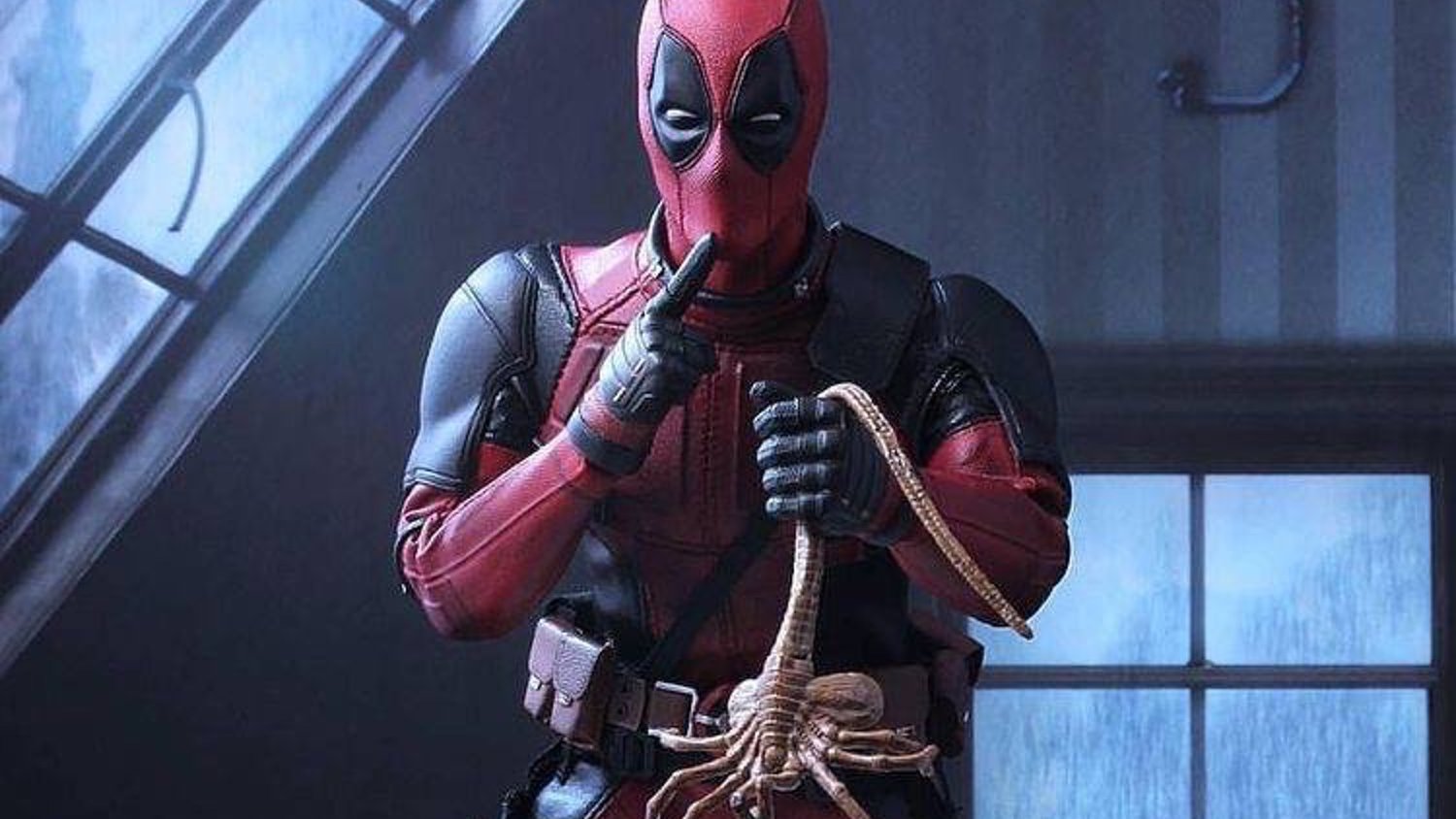 Deadpool Is About to Pull the Old Facehugger Prank on Spider-Man in Funny  Photo — GeekTyrant