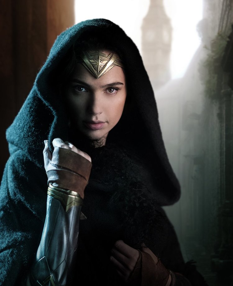 First Look at Gal Gadot in Solo WONDER WOMAN Film and Full Cast Announced