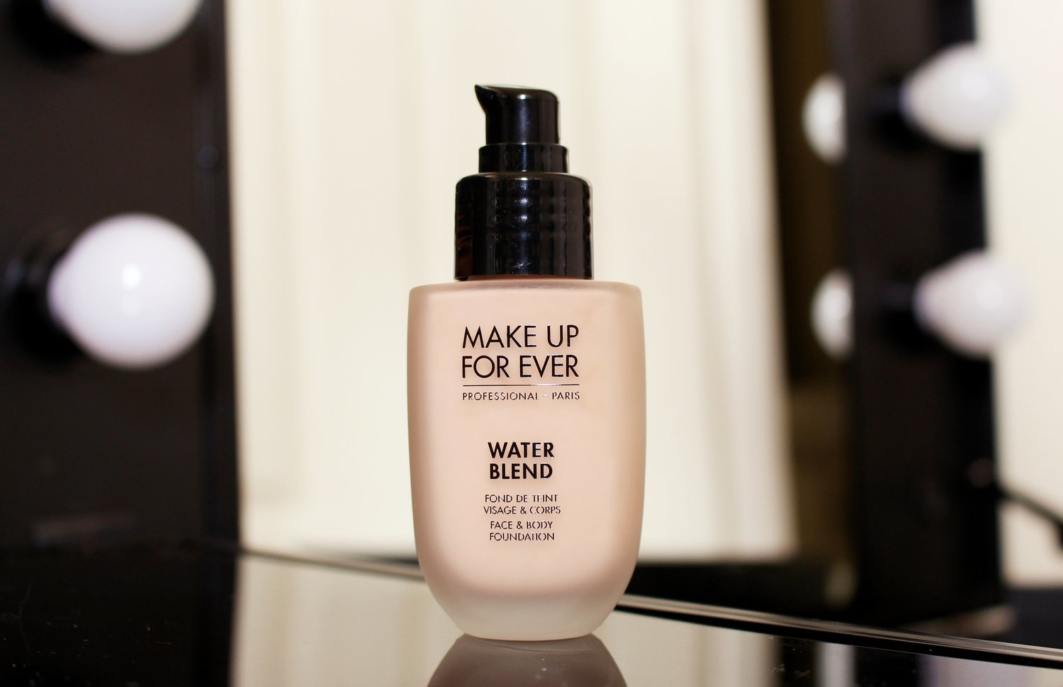 detekterbare Patronise Ooze The Make Up For Ever Water Blend is for lovers of invisible, weightless  coverage — Project Vanity