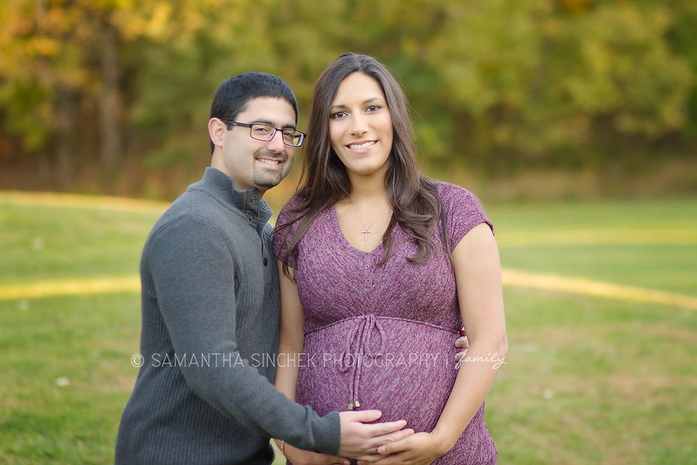 many poses from castillo maternity session at sharon woods