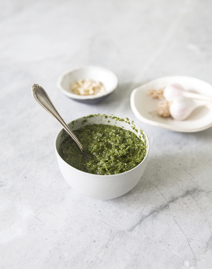http://static1.squarespace.com/static/5239ed05e4b015177ea2aa79/t/55aeace3e4b057fbe1971ab3/1437510884221/kale+pesto+%2B+rice+stuffed+zucchini+blossoms+with+an+herbed+cashew+cream+%7C+what%27s+cooking+good+looking