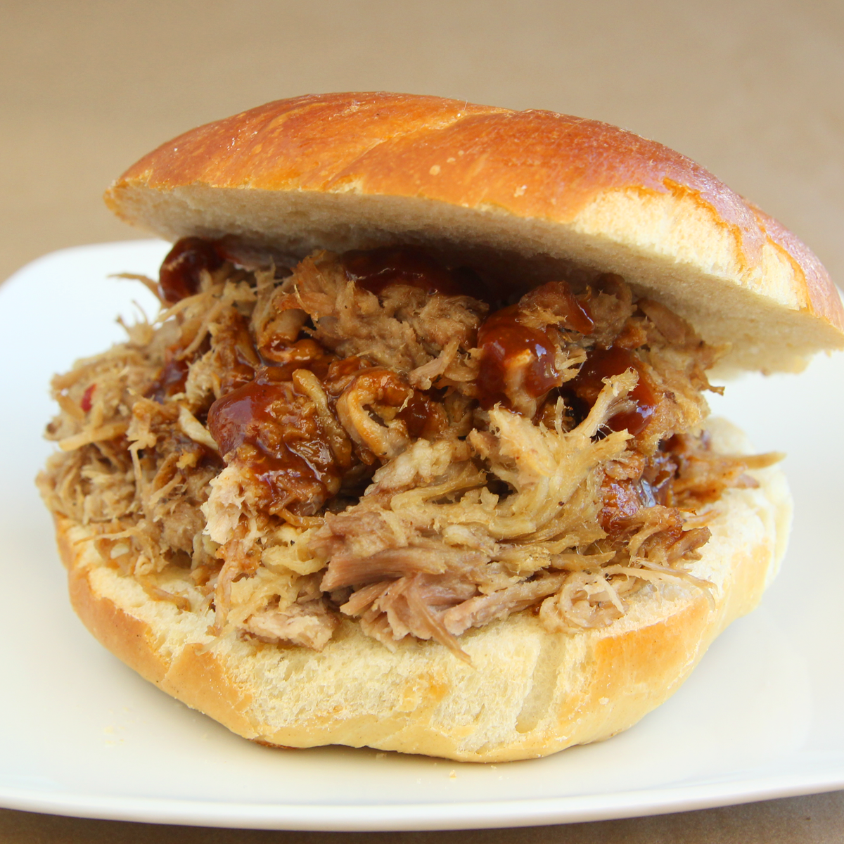   Traditional Carolina Pulled Pork BBQ - Feast for 6-8 People  