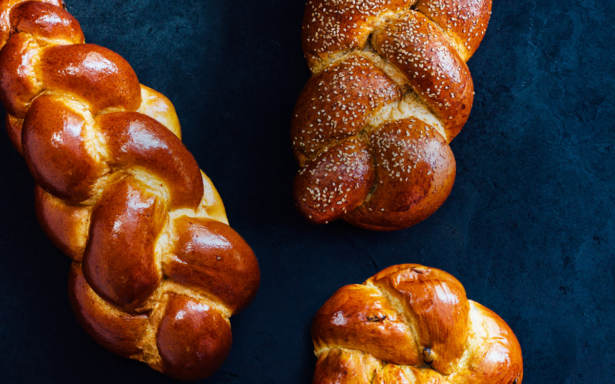  Order a Feast for the Jewish High Holidays 