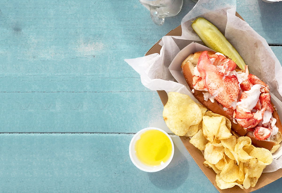  McLoons Maine Lobster Rolls 