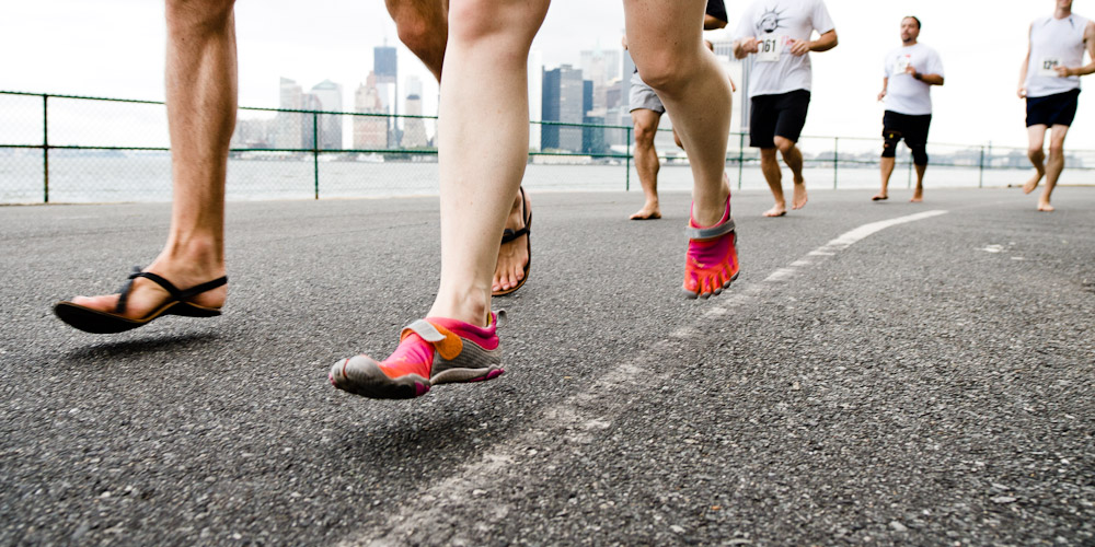 Does barefoot running reduce the risk of injury? — Rayner u0026 Smale