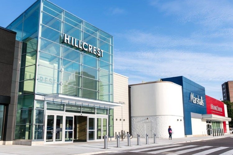 hillcrest mall lululemon