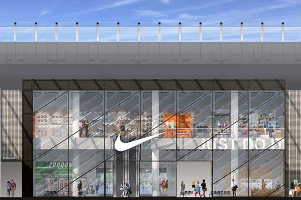 nike marche central opening hours