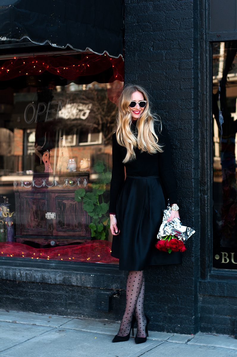 Classic and Feminine Valentine's Day Outfit Ideas
