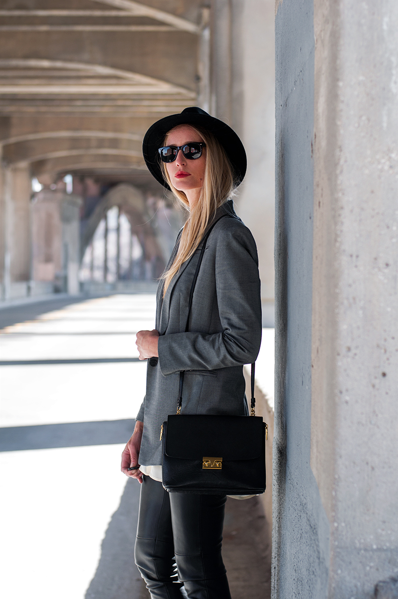 Blogger Style with Black Fedora for Spring 2015