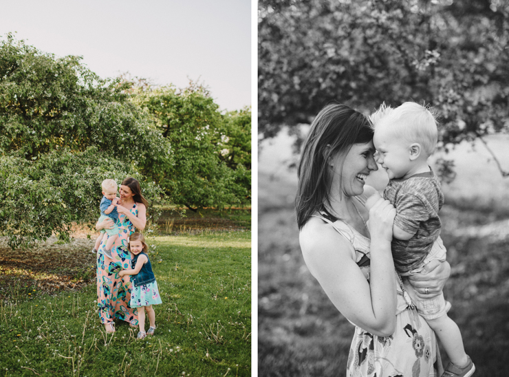 mom and babies photography by meredith washburn