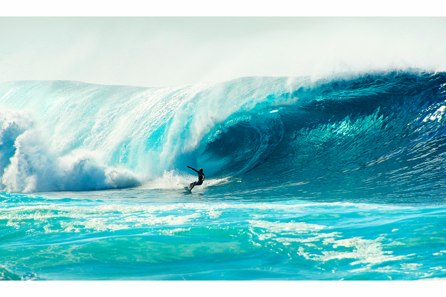 Surfing in Hawaii, Simon Buck Photography