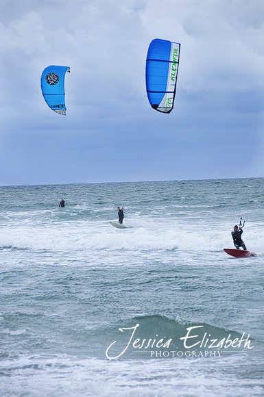 Solana_Beach_2_Kite_Surfers.jpg