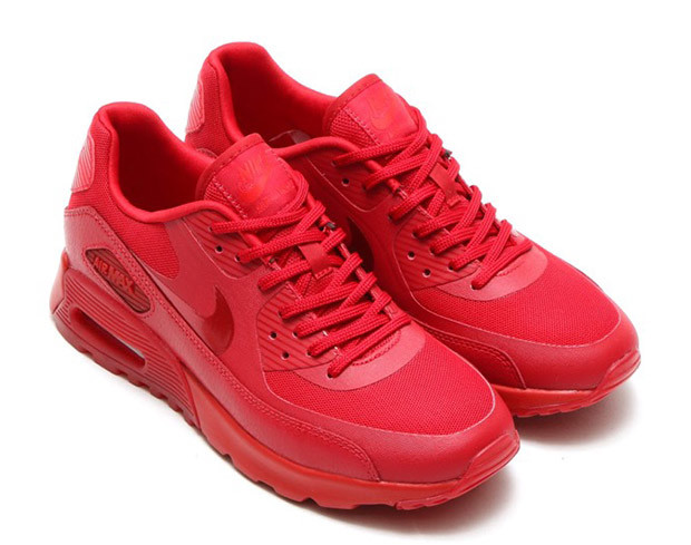 red on red nike air max