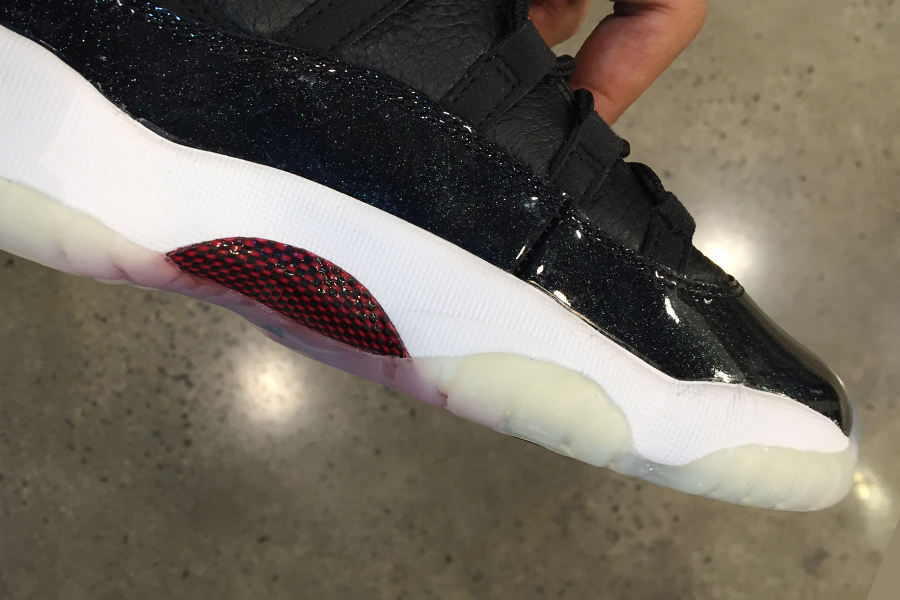 how to get rid of yellow soles on jordan 11