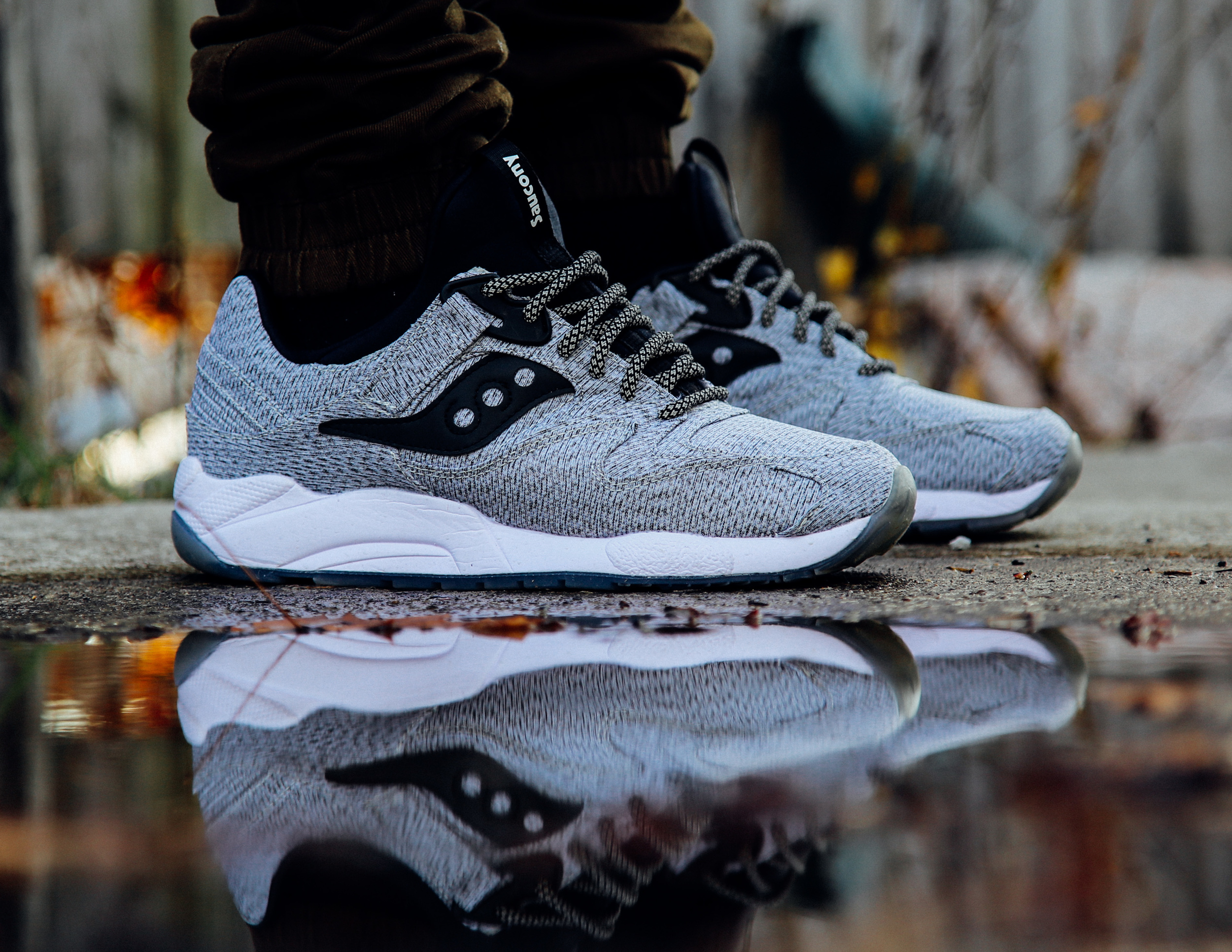 Exclusive On Foot Look at the Saucony GRID 9000 \