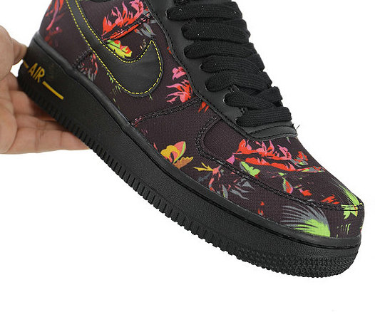 nike air force 1 black with flowers