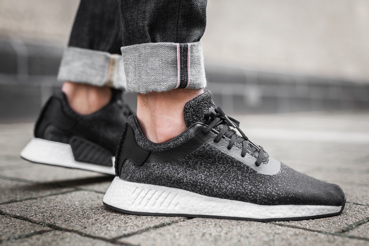 adidas x wings horns nmd_r2