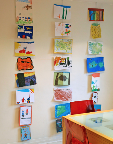 kids artwork organizer