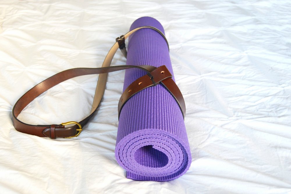 yoga strap to carry mat