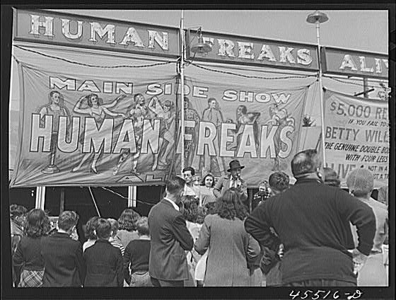 Freak_show_1941
