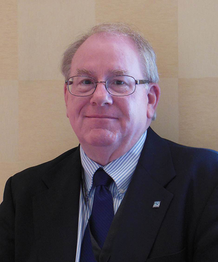 Dr. Edward Finnerty, Des Moines University Distinguished Iowa Science Teaching - 2014_Nguyen_Joseph-resized