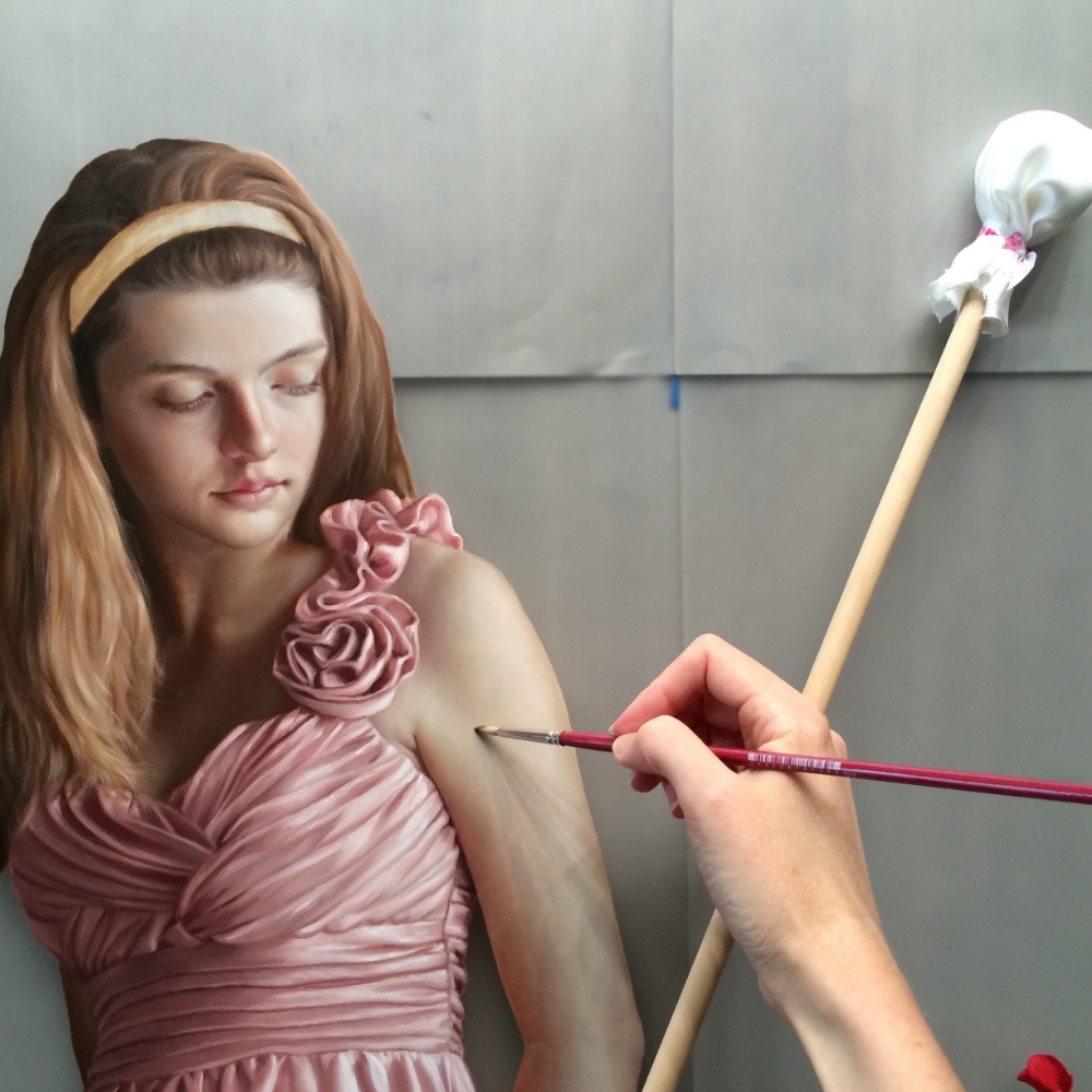 HOW TO MAKE A MAHL STICK FOR PAINTING - Easy DIY tool for painting details  and fine lines 