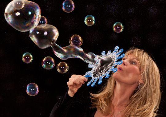 Mill Valley LiVE - The Bubble Lady Returns! — Ronnie's Awesome List