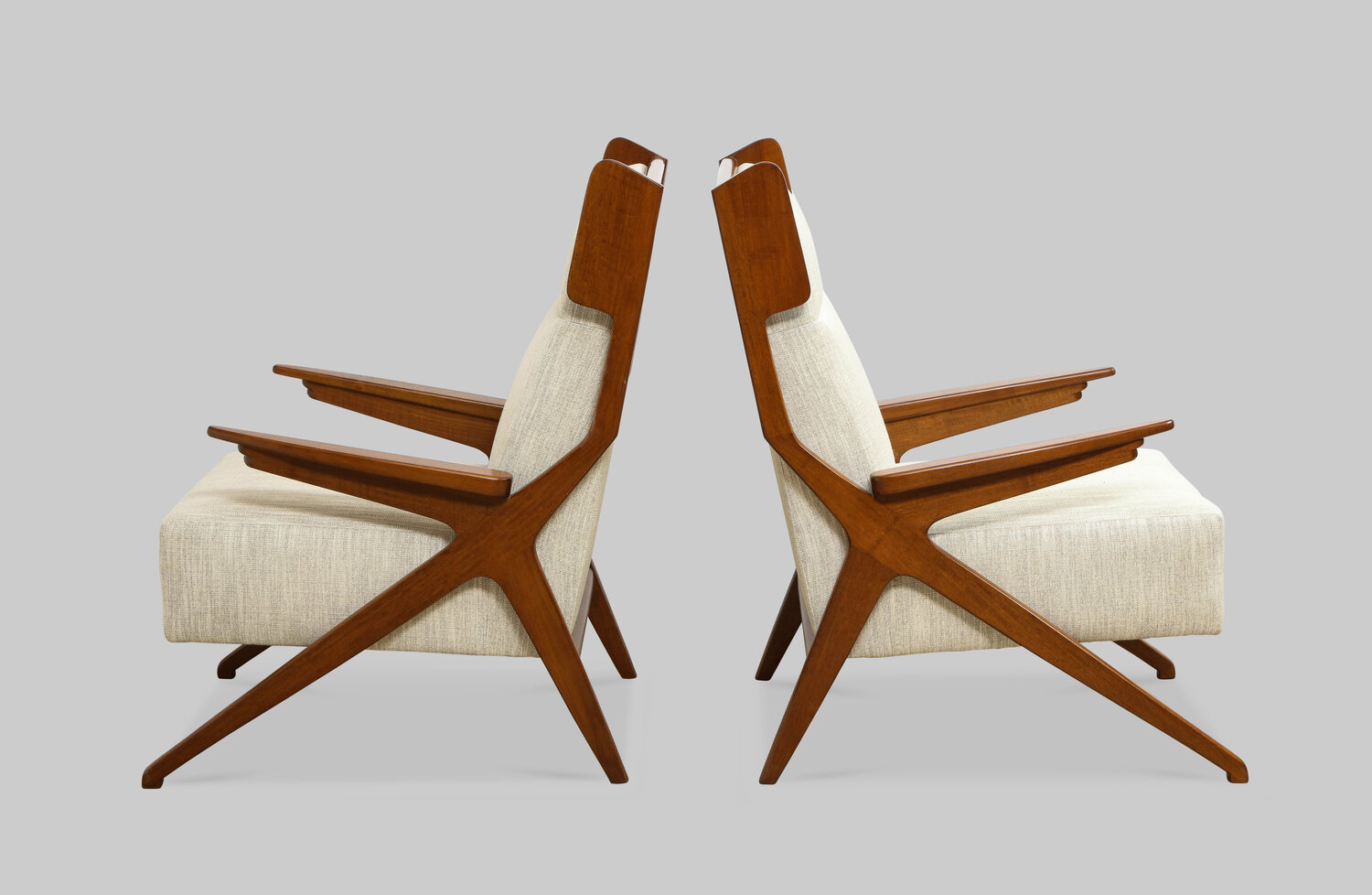 Rare Pair Of Lounge Chairs By Augusto Romano Donzella