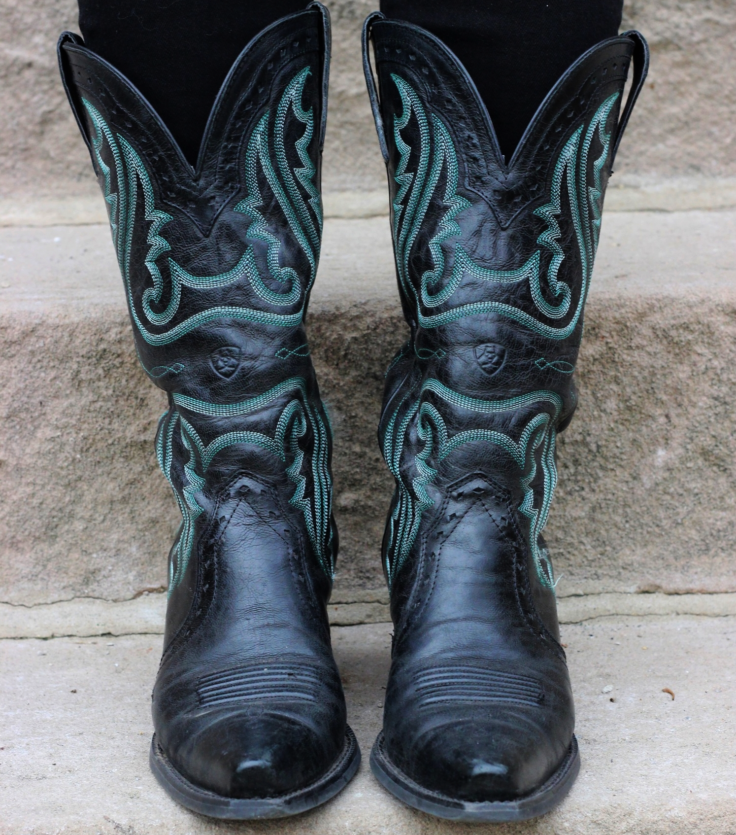 cowboy boots on belle meets world blog
