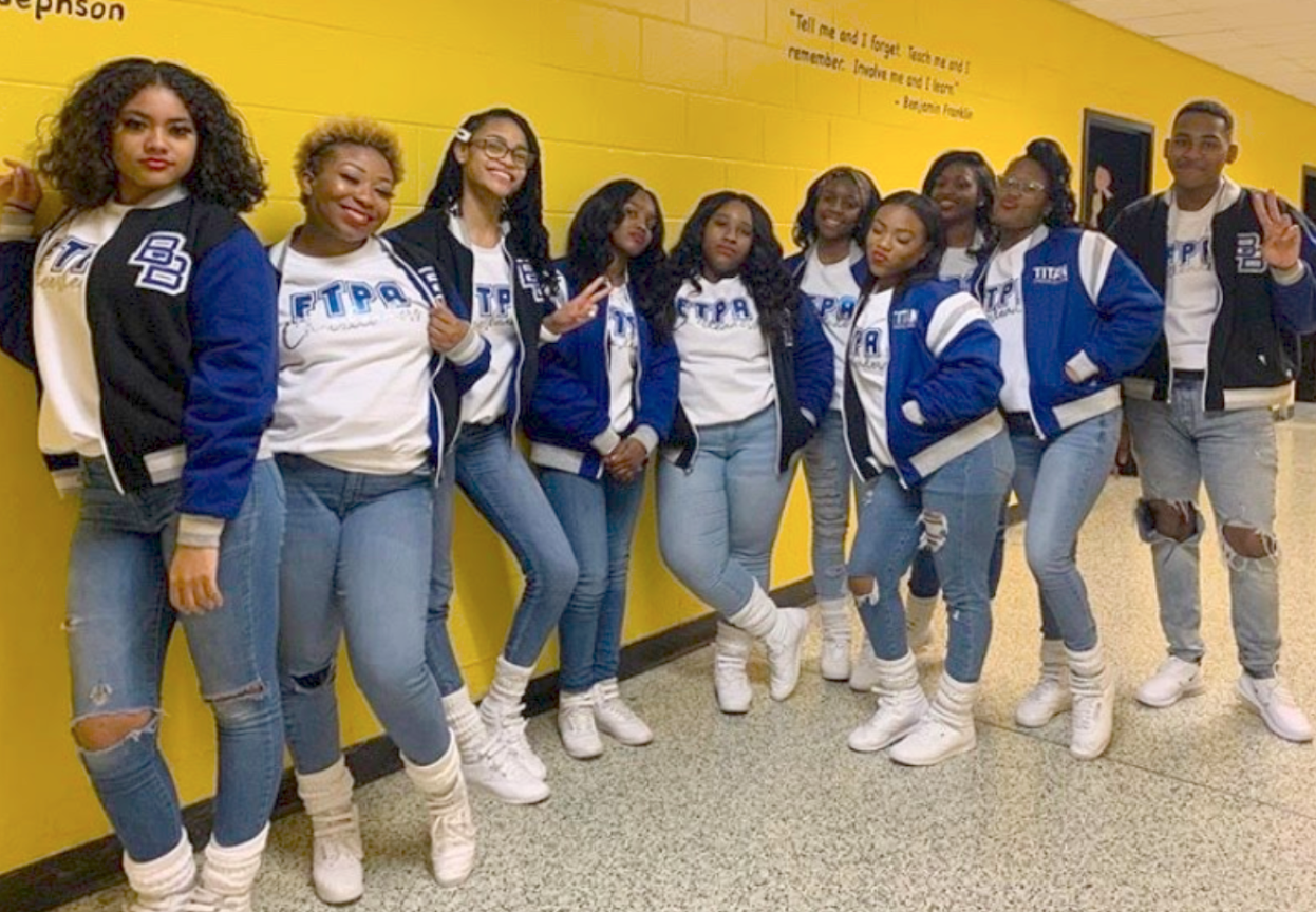Bad Girls From Tech Prep Participate In Dmv Stomp Shake Competition Code Fnn