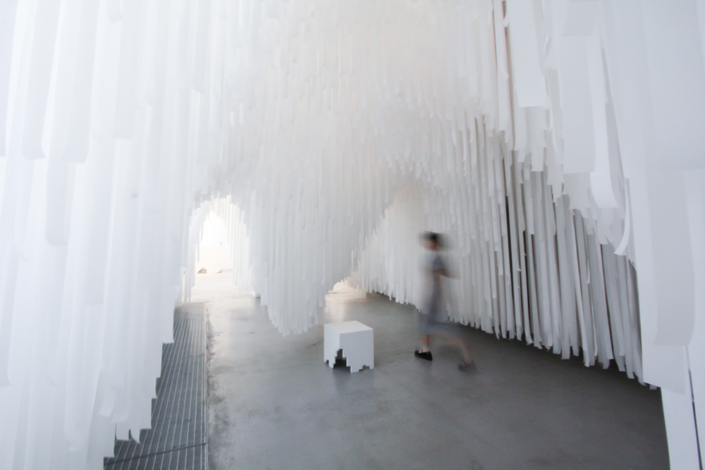 Exploring the tunnels. COS x Snarkitecture. image ©futurecrafter