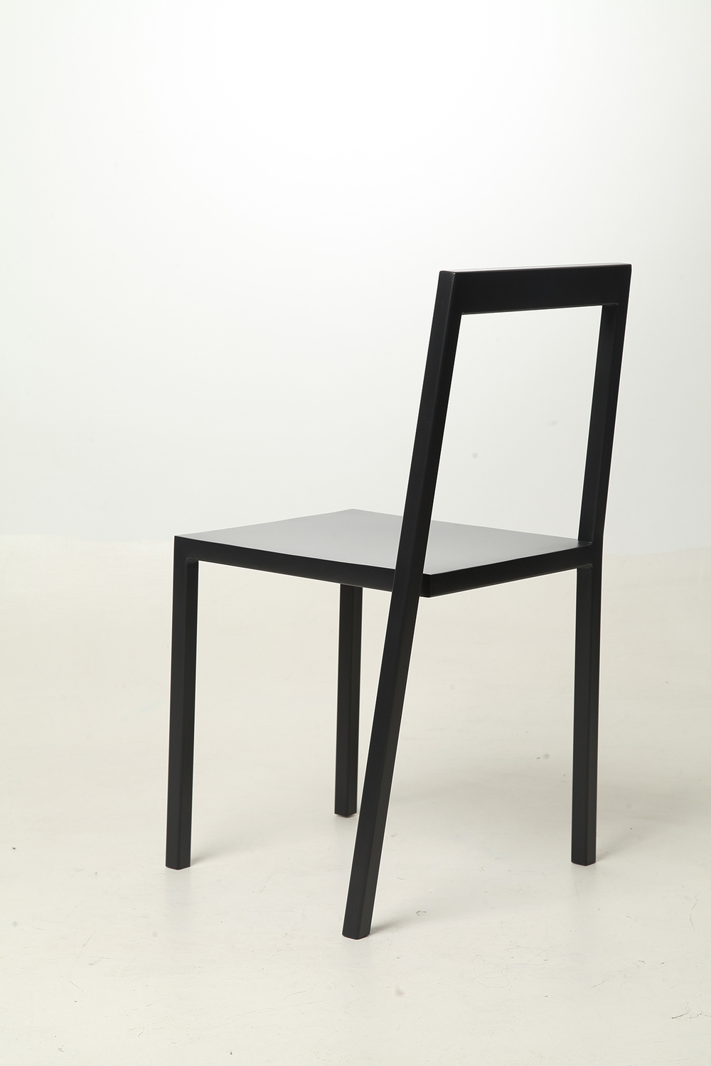 Chair 3/4. image courtesy from Sandro Lominashvil