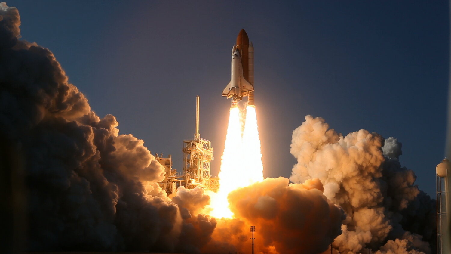 STS133 launch