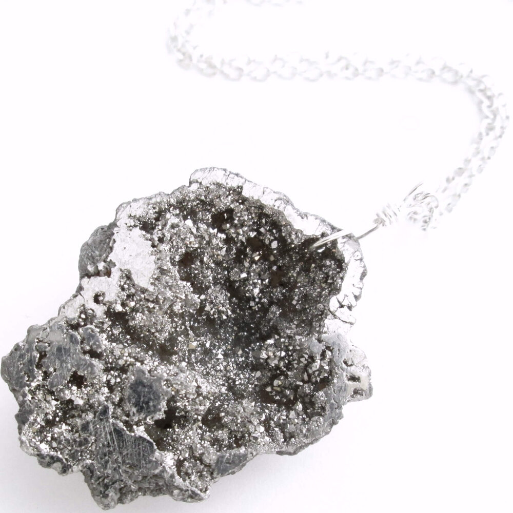 Wrapped Titanium crystal Agate Druzy Quartz Geode stone Pendant Bead  NN159