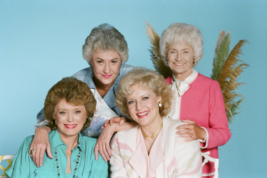 o THE GOLDEN GIRLS - FLUFFY GARMENTS OF THE 80's