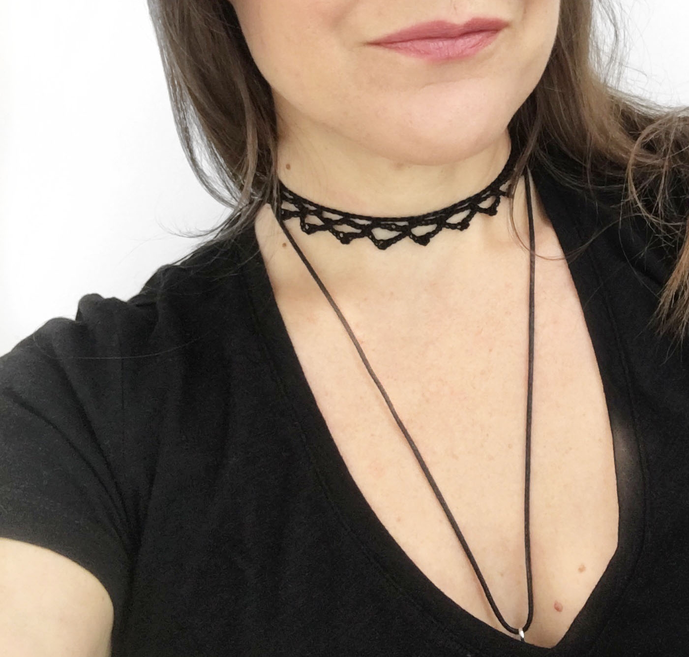 how to crochet a simple, lacy choker — Potter & Bloom