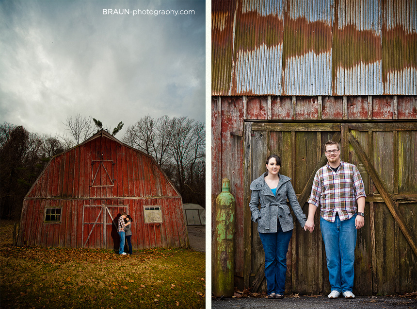 St. Louis Engagement Photographer :: Rugged Old Barn