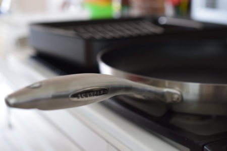 Know When it's Time to Replace your Nonstick Skillet